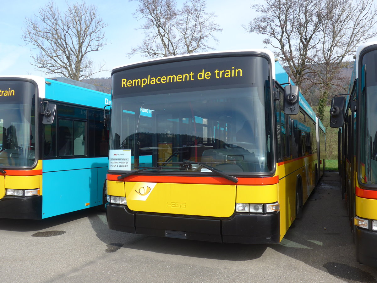 (189'903) - PostAuto Bern - Nr. 799 - Volvo/Hess (ex Bernmobil, Bern Nr. 272) am 2. April 2018 in Develier, Parkplatz