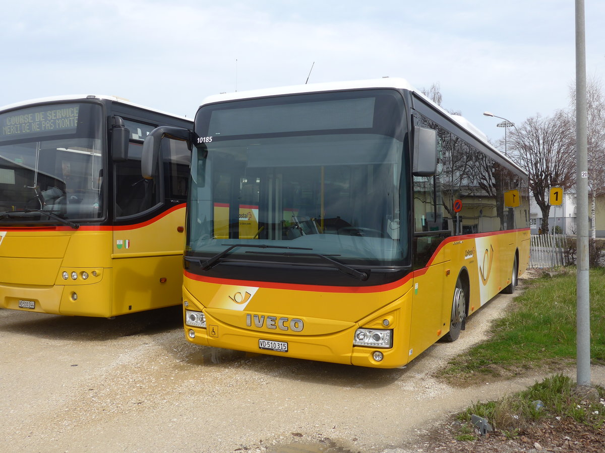 (189'948) - CarPostal Ouest - VD 510'315 - Iveco am 2. April 2018 in Yverdon, Garage