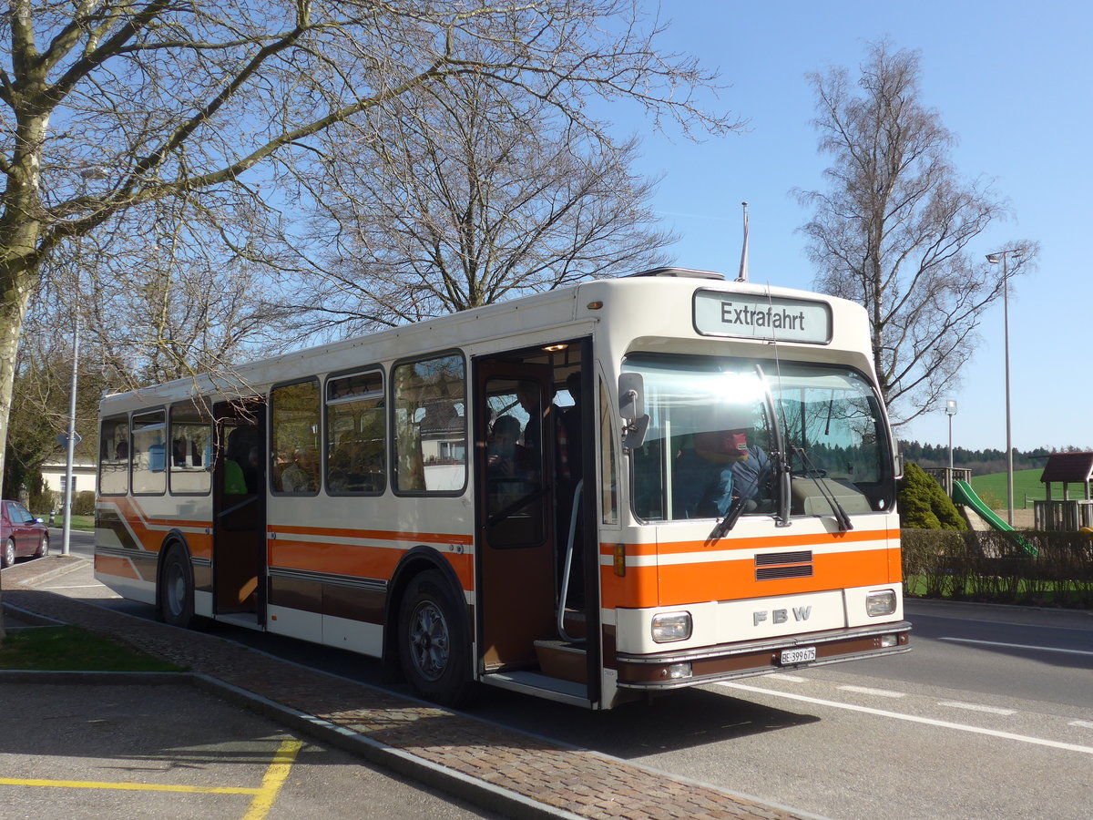 (190'074) - Wegmller, Mnsingen - BE 399'675 - FBW/R&J (ex Bamert, Wollerau) am 7. April 2018 in Kernenried, Gasthof Lwen