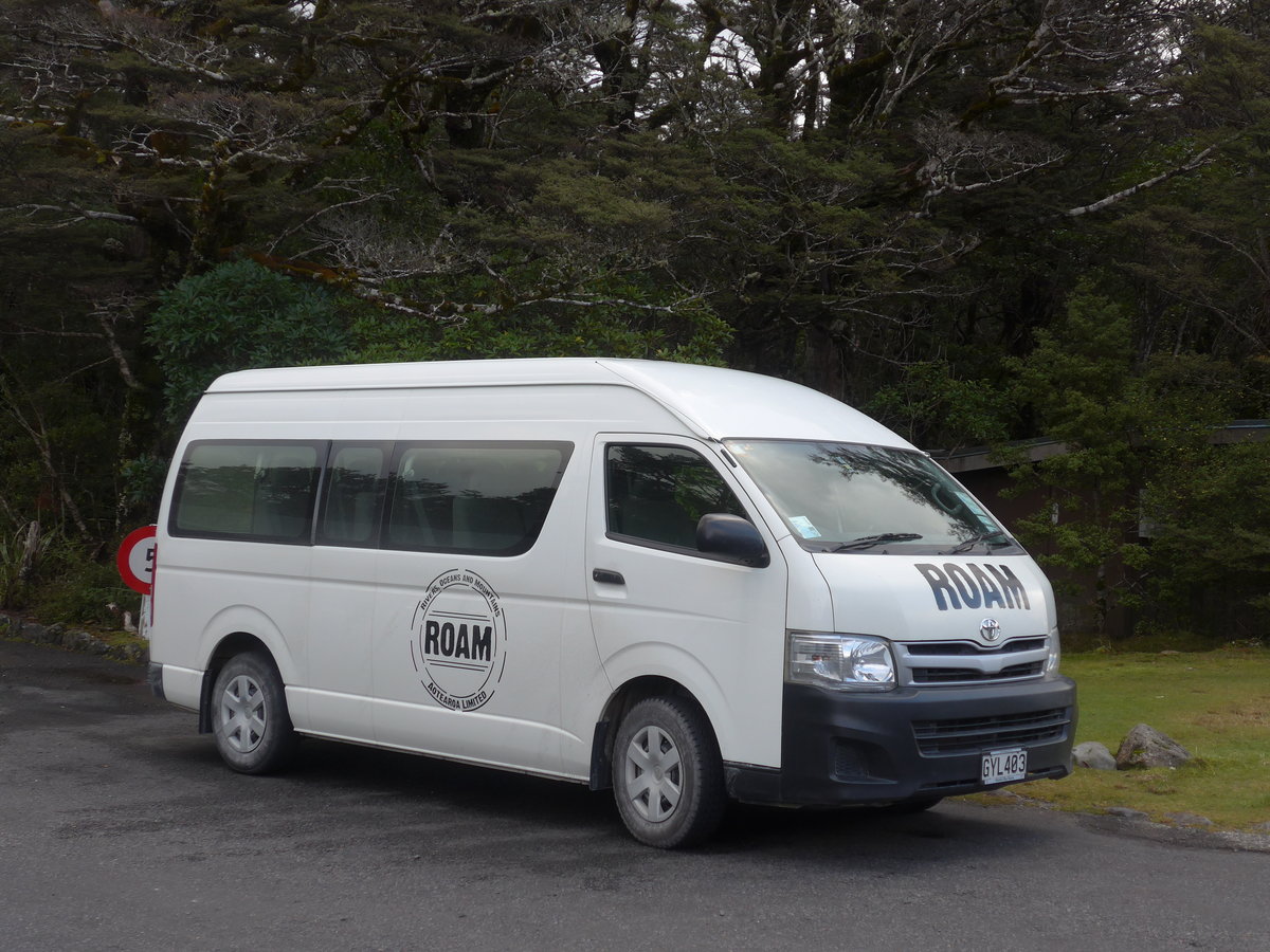 (191'298) - Roam, Tongariro - GYL403 - Toyota am 24. April 2018 in Whakapapa, Holiday Park