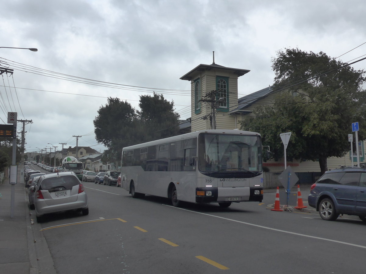 (191'688) - GO Wellington - Nr. 755/GEK73 - MAN/Designline am 27. April 2018 in Wellington