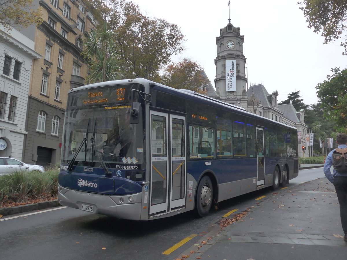 (192'104) - AT Metro, Auckland - Nr. RT1527/KJQ975 - Scania-BCI am 30. April 2018 in Auckland