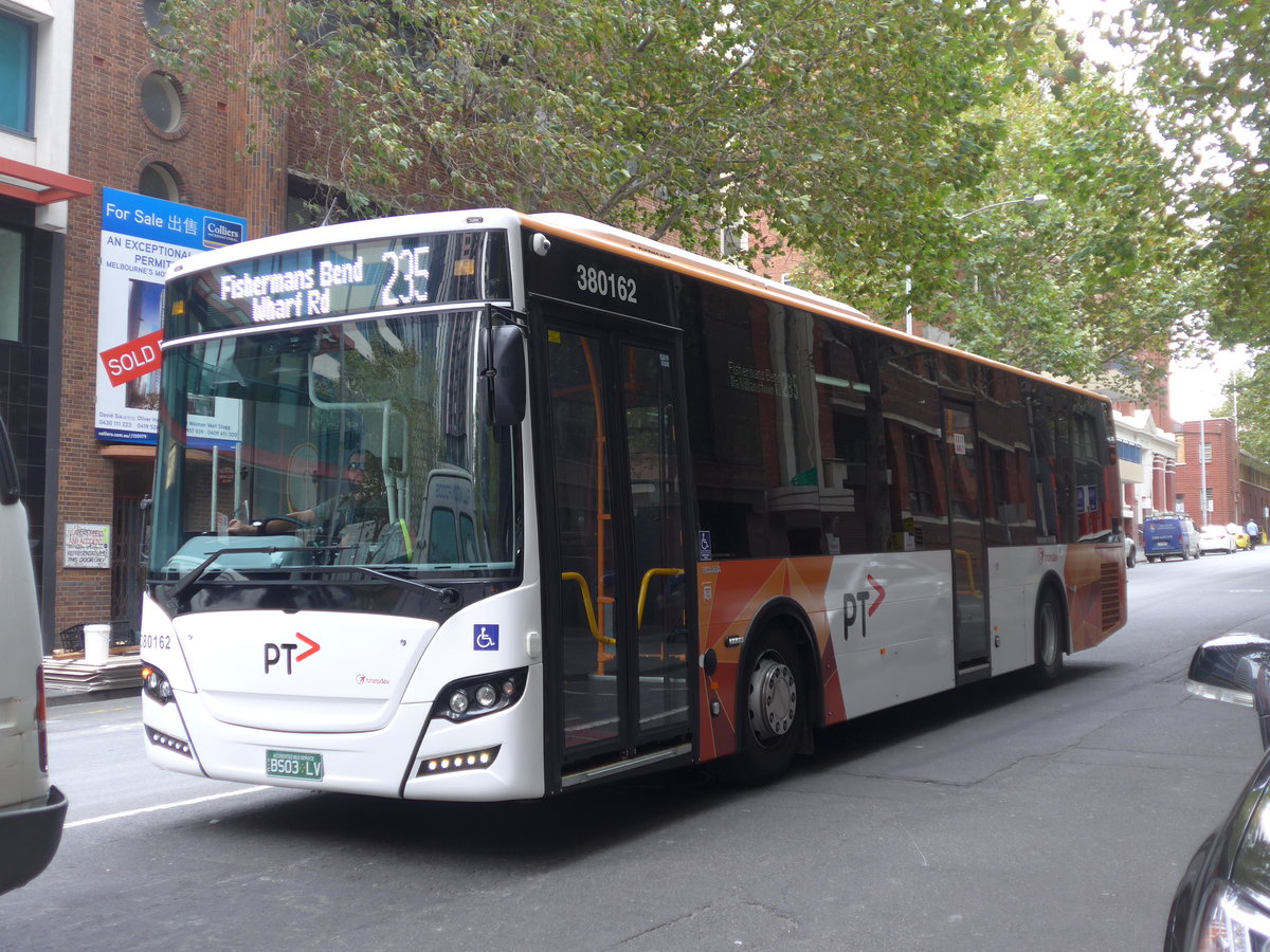 (192'250) - PTV Melbourne - Nr. 162/BS03 LV - Scania/Gemilang am 2. Mai 2018 in Melbourne