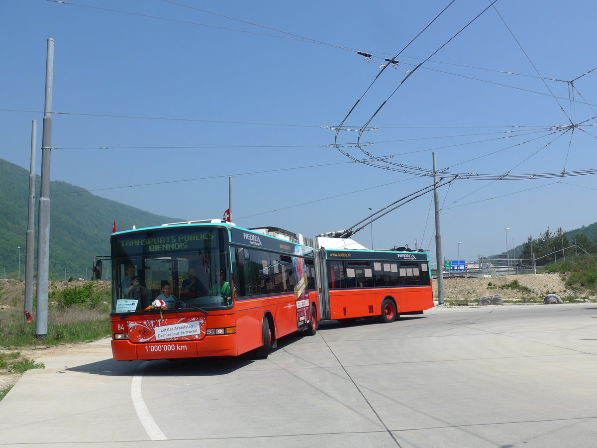 (192'854) - VB Biel - Nr. 84 - NAW/Hess Gelenktrolleybus am 6. Mai 2018 in Biel, Stadien