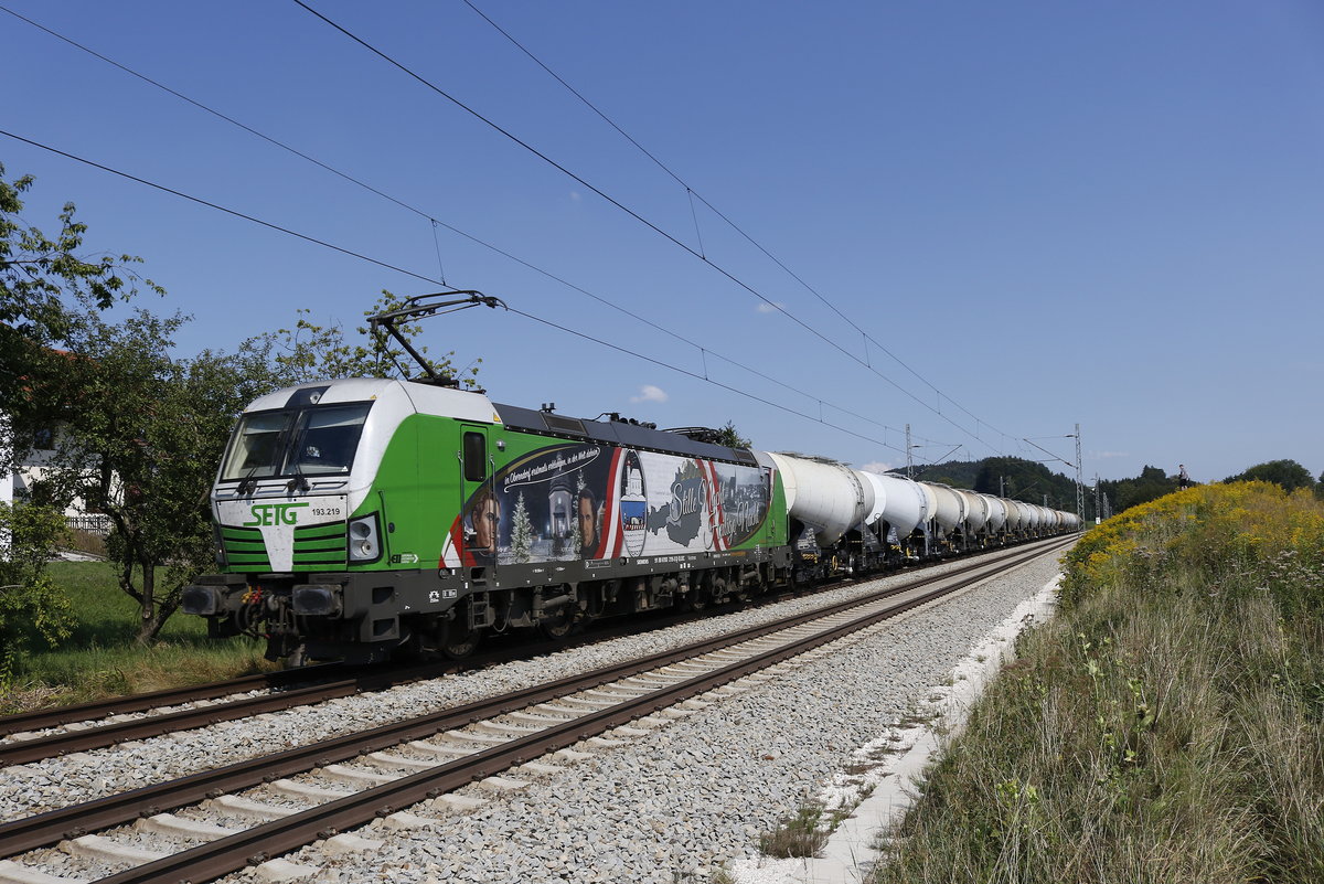 193 219  Stille Nacht, heilige Nacht  mit dem Schlammkreidezug aus Salzburg kommend am 19. August 2018 bei Grabensttt.
