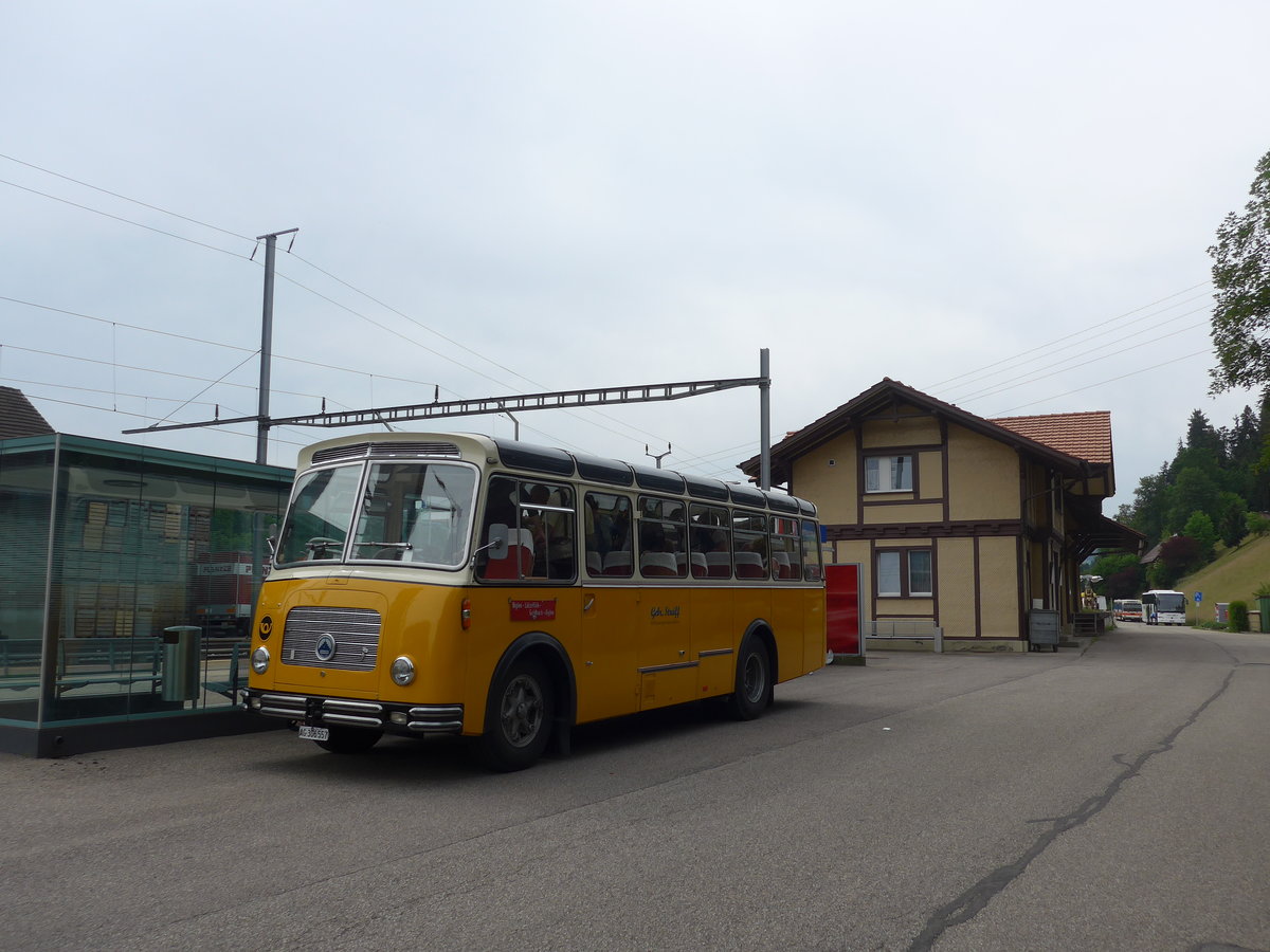 (193'667) - Streiff, Gelterkinden - AG 306'557 - Saurer/Gangloff (ex Oldie-Tours Zrisee, Wollerau; ex OTAG, Wald; ex Leibundgut, Obergoldbach; ex Krebs, Belpberg) am 3. Juni 2018 beim Bahnhof Emmenmatt