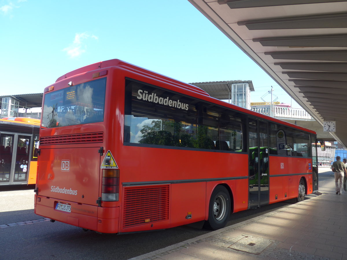 (194'174) - SBG Freiburg - FR-JS 373 - Setra am 18. Juni 2018 beim Bahnhof Freiburg