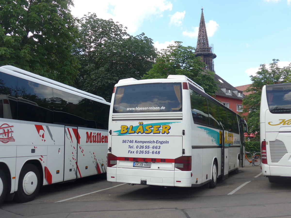 (194'226) - Blser, Kempenich-Engeln - AW-RB 4000 - Setra am 18. Juni 2018 in Freiburg, Karlsplatz