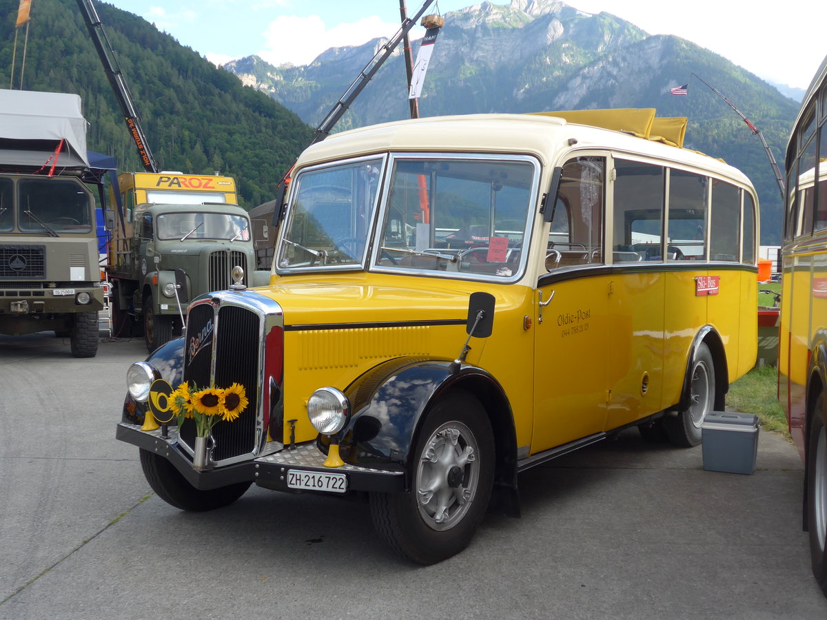 (194'314) - Moser, Schnenberg - ZH 216'722 - Berna/Hess (ex Barenco, Faido) am 23. Juni 2018 in Interlaken, Flugplatz