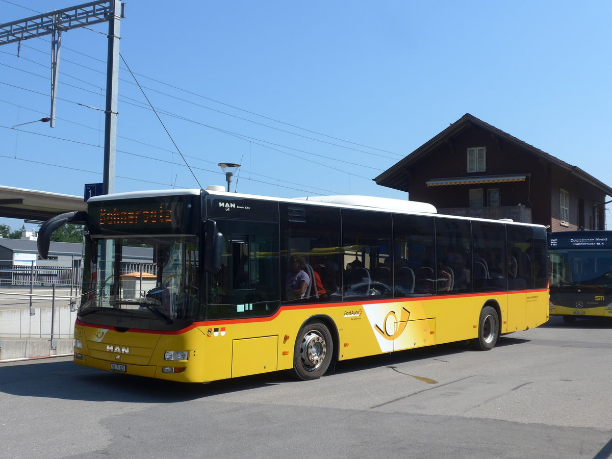 (194'660) - Steiner, Messen - SO 21'820 - MAN am 9. Juli 2018 beim Bahnhof Wimmis