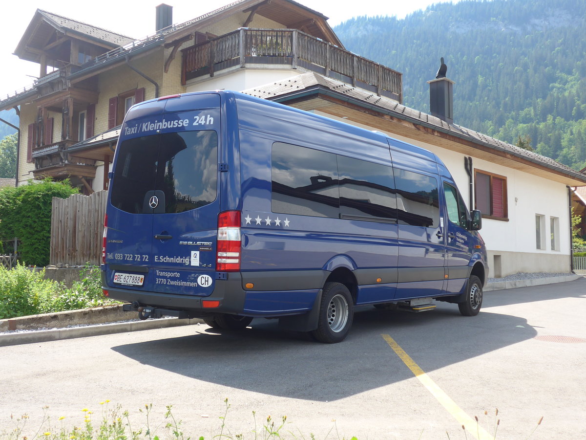 (194'712) - Schnidrig, Zweisimmen - BE 627'888 - Mercedes am 9. Juli 2018 beim Bahnhof Zweisimmen