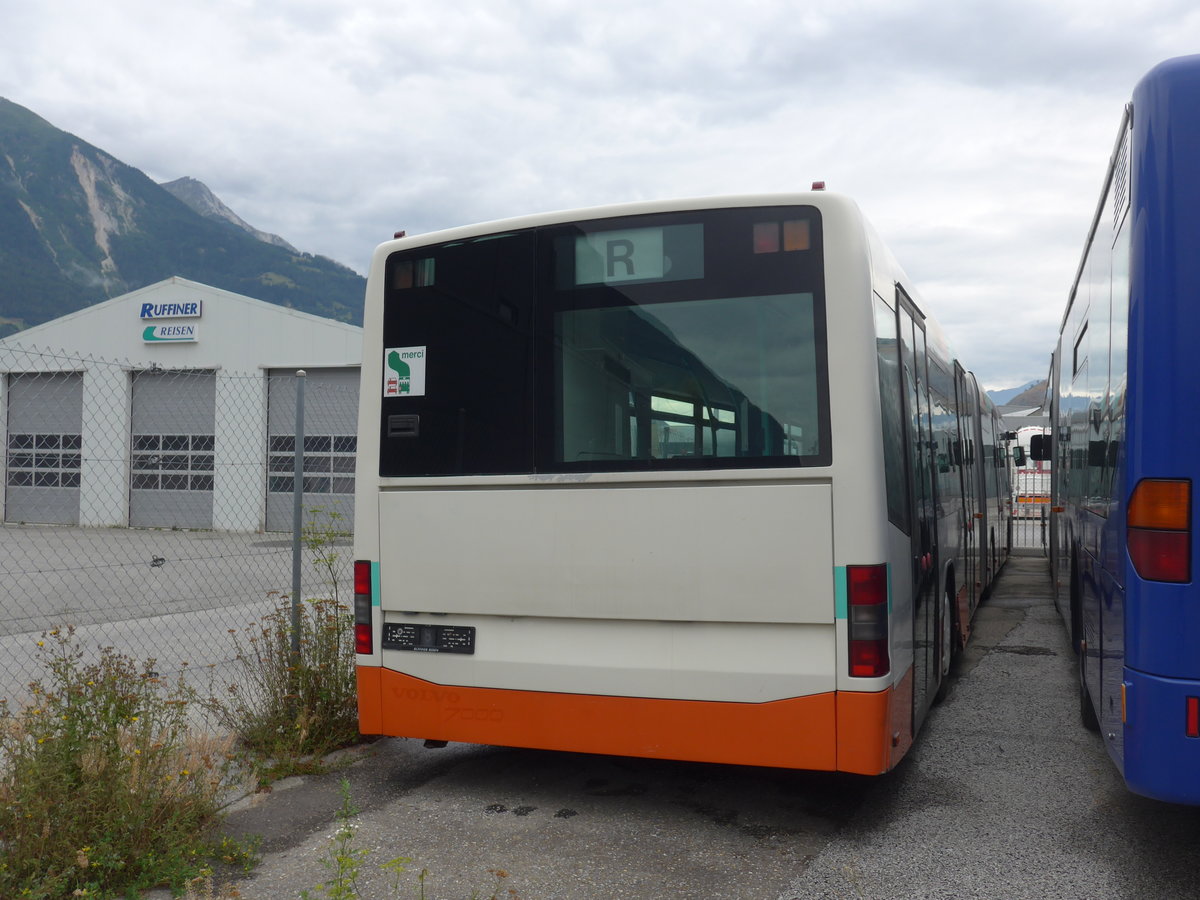 (194'919) - Ruffiner, Turtmann - Volvo (ex Globe-Limo, Genve Nr. 354; ex TPG Genve Nr. 354) am 21. Juli 2018 in Turtmann, Garage