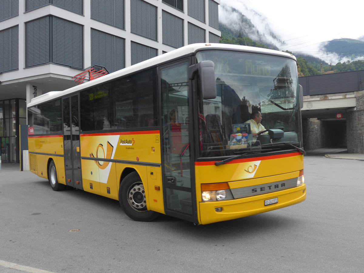 (194'934) - PostAuto Wallis - VS 241'972 - Setra am 21. Juli 2018 beim Bahnhof Brig