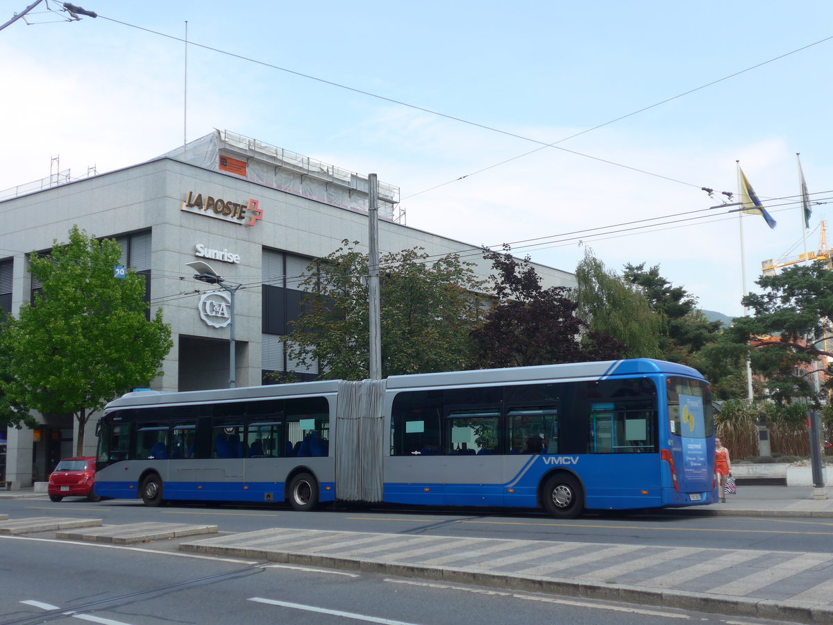 (195'704) - VMCV Clarens - Nr. 61/VD 1361 - Van Hool am 6. August 2018 beim Bahnhof Vevey