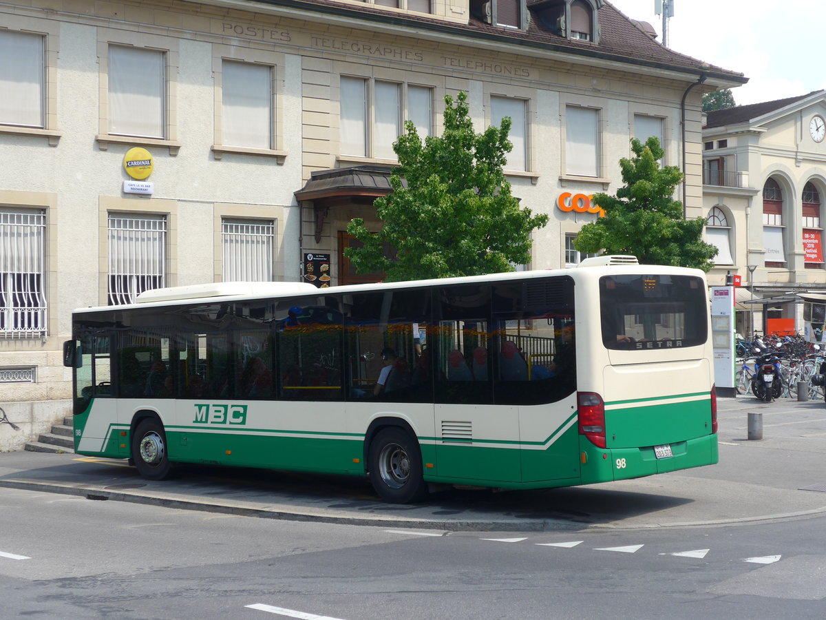 (195'705) - MBC Morges - Nr. 98/VD 203'373 - Setra (ex Deutschland) am 6. August 2018 beim Bahnhof Vevey