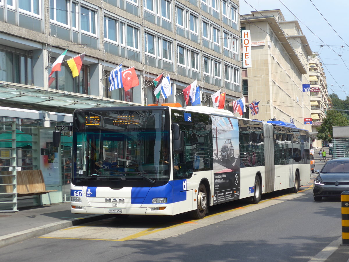 (195'731) - TL Lausanne - Nr. 647/VD 201'254 - MAN am 6. August 2018 beim Bahnhof Lausanne