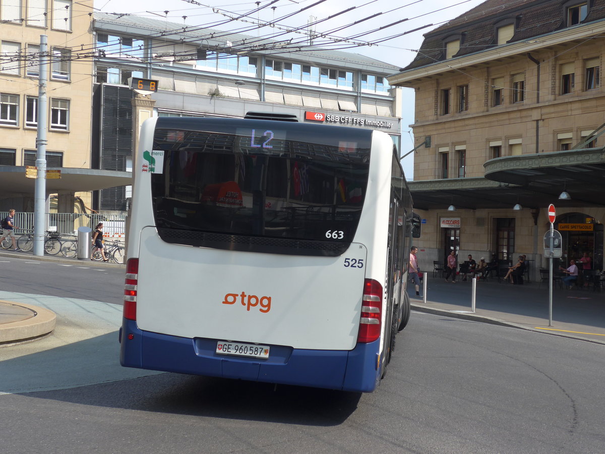 (195'764) - TPF Fribourg (TPG 525) - Nr. 663/GE 960'587 - Mercedes am 6. August 2018 beim Bahnhof Lausanne