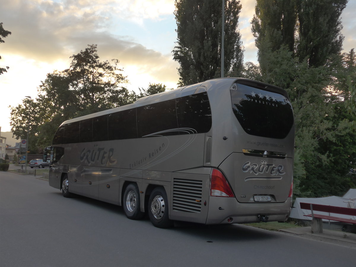 (195'808) - Grter, Hochdorf - Nr. 8/LU 15'748 - Neoplan am 11. August 2018 in Thun, Strandbad