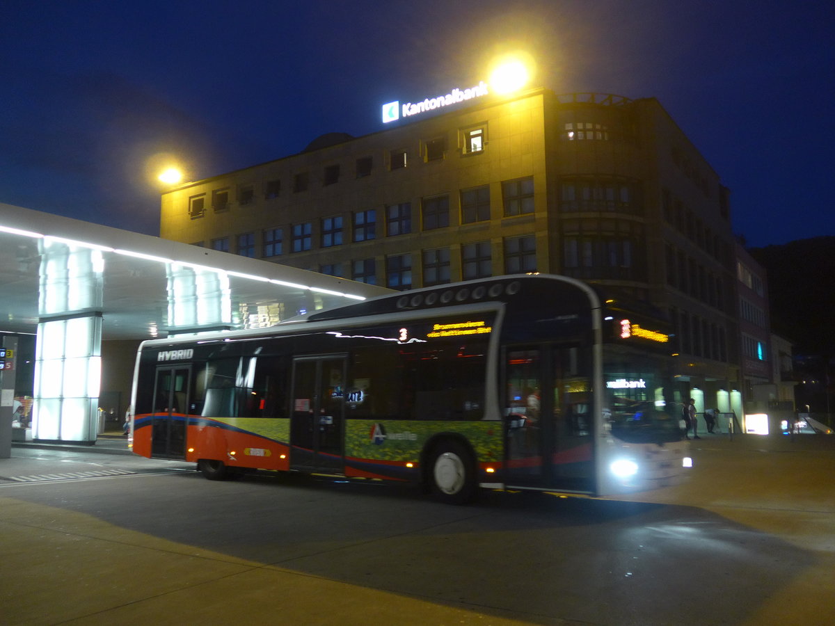 (195'949) - RVBW Wettingen - Nr. 33/AG 18'865 - MAN (ex SBC Chur Nr. 115) am 17. August 2018 beim Bahnhof Baden