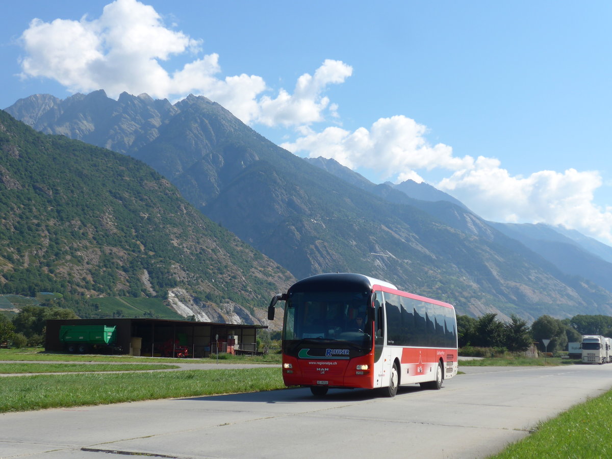 (196'022) - Ruffiner, Turtmann - VS 95'740 - MAN (ex Thsac, D-Windischleuba) am 19. August 2018 in Turtmann, Flugplatz