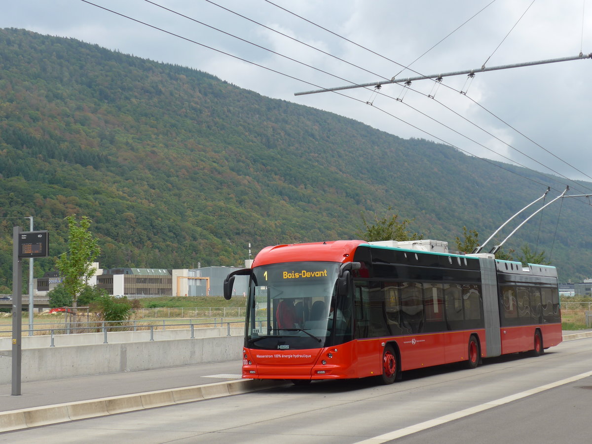 (196'496) - VB Biel - Nr. 100 - Hess/Hess Gelenktrolleybus am 3. September 2018 in Biel, Stadien