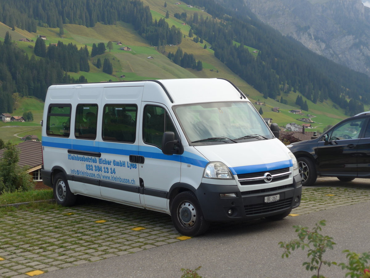 (196'652) - Eicher, Lyss - BE 267 - Opel am 9. September 2018 in Adelboden, Hotel Hari