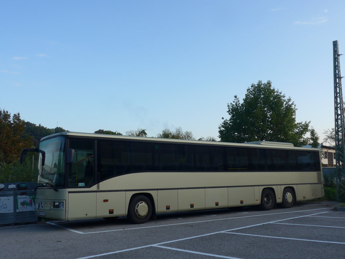 (197'622) - PostBus - PT 12'465 - Mercedes am 15. September 2018 beim Bahnhof Oberndorf