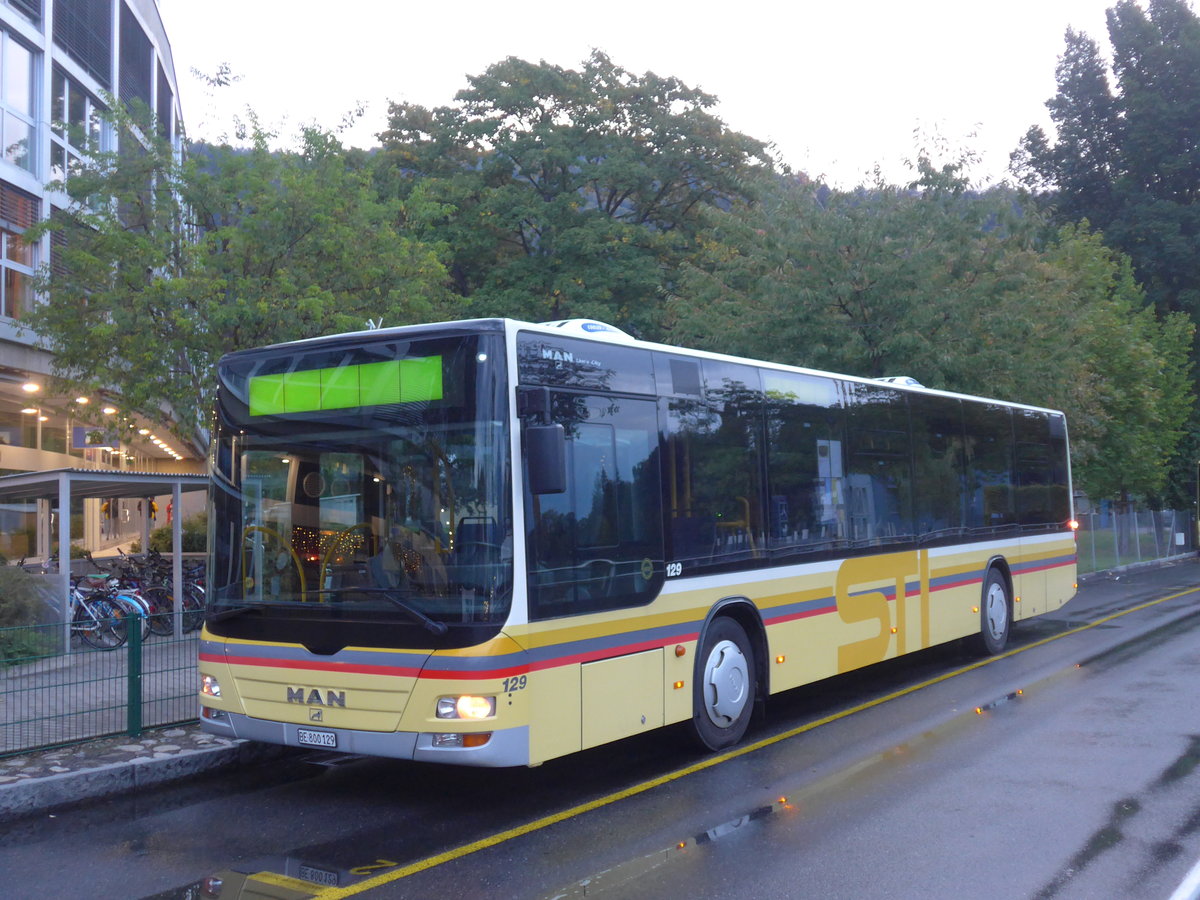 (198'063) - STI Thun - Nr. 129/BE 800'129 - MAN am 30. September 2018 bei der Schifflndte Thun