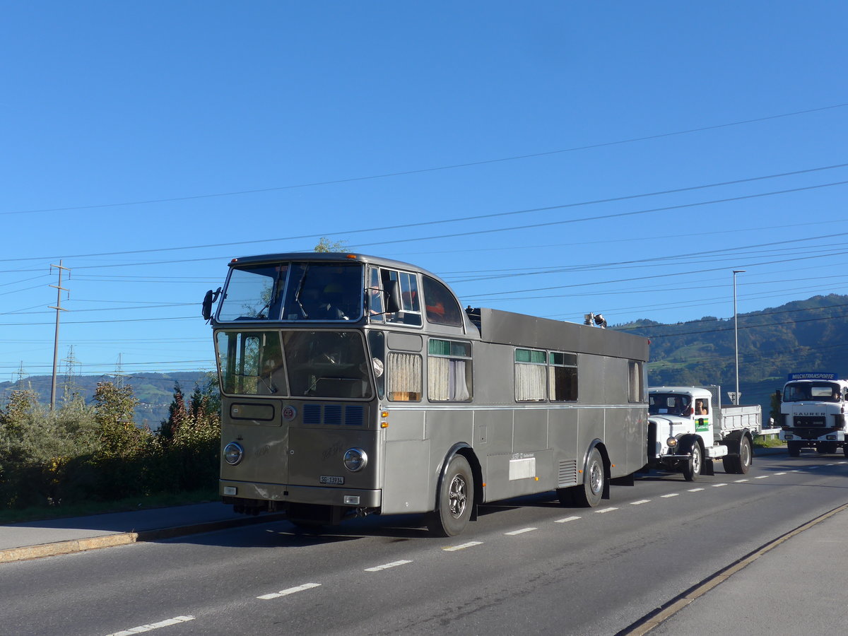 (198'181) - Schneider, Schmerikon - SG 13'934 - FBW/Tscher Hochlenker (ex Basler, Hofstetten; ex VBZ Zrich Nr. 244) am 13. Oktober 2018 in Bilten, Schniserstrasse