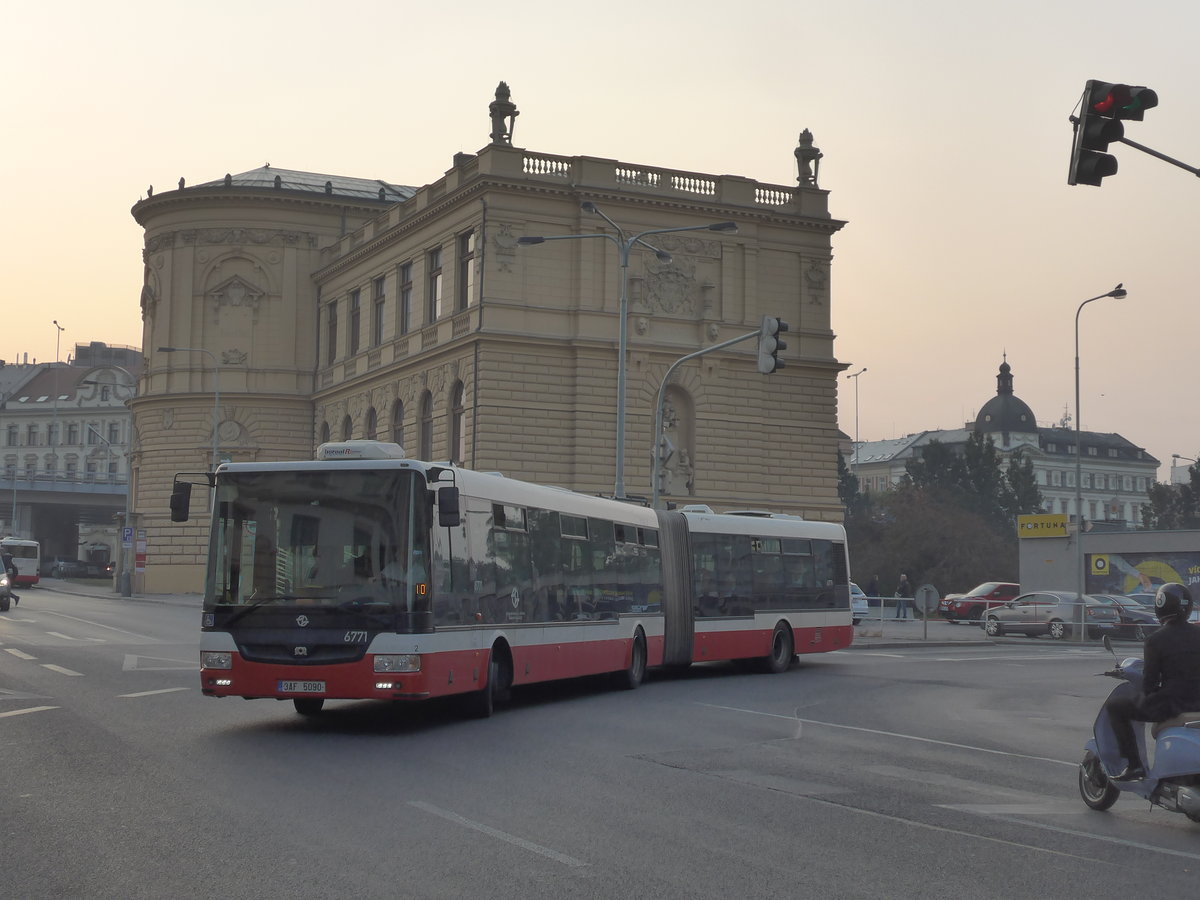 (198'462) - DPP Praha - Nr. 6771/3AF 5090 - SOR am 18. Oktober 2018 in Praha, Florenc