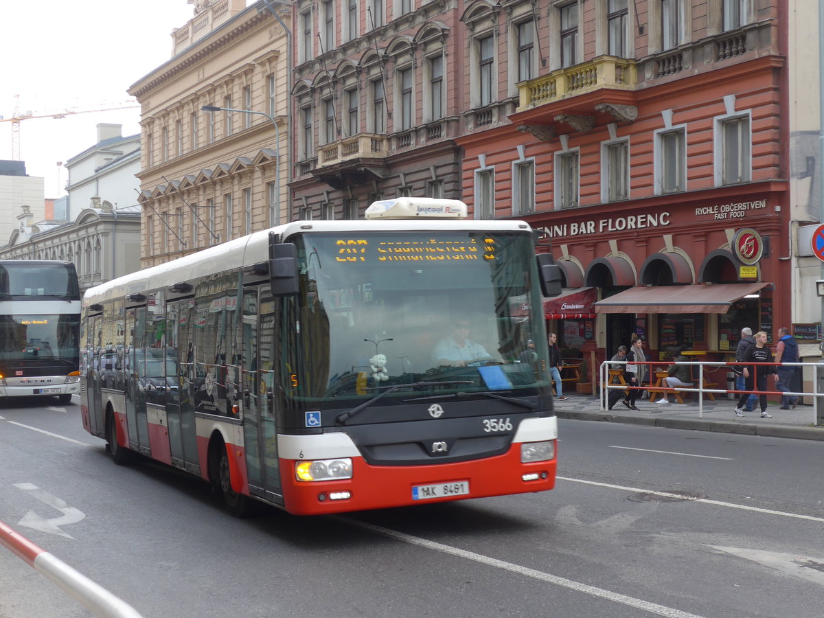 (198'595) - DPP Praha - Nr. 3566/1AK 8461 - SOR am 19. Oktober 2018 in Praha, Florenc