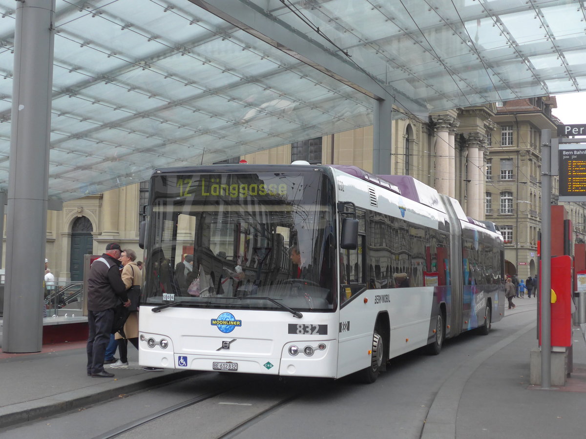 (199'111) - Bernmobil, Bern - Nr. 832/BE 612'832 - Volvo am 29. Oktober 2018 beim Bahnhof Bern