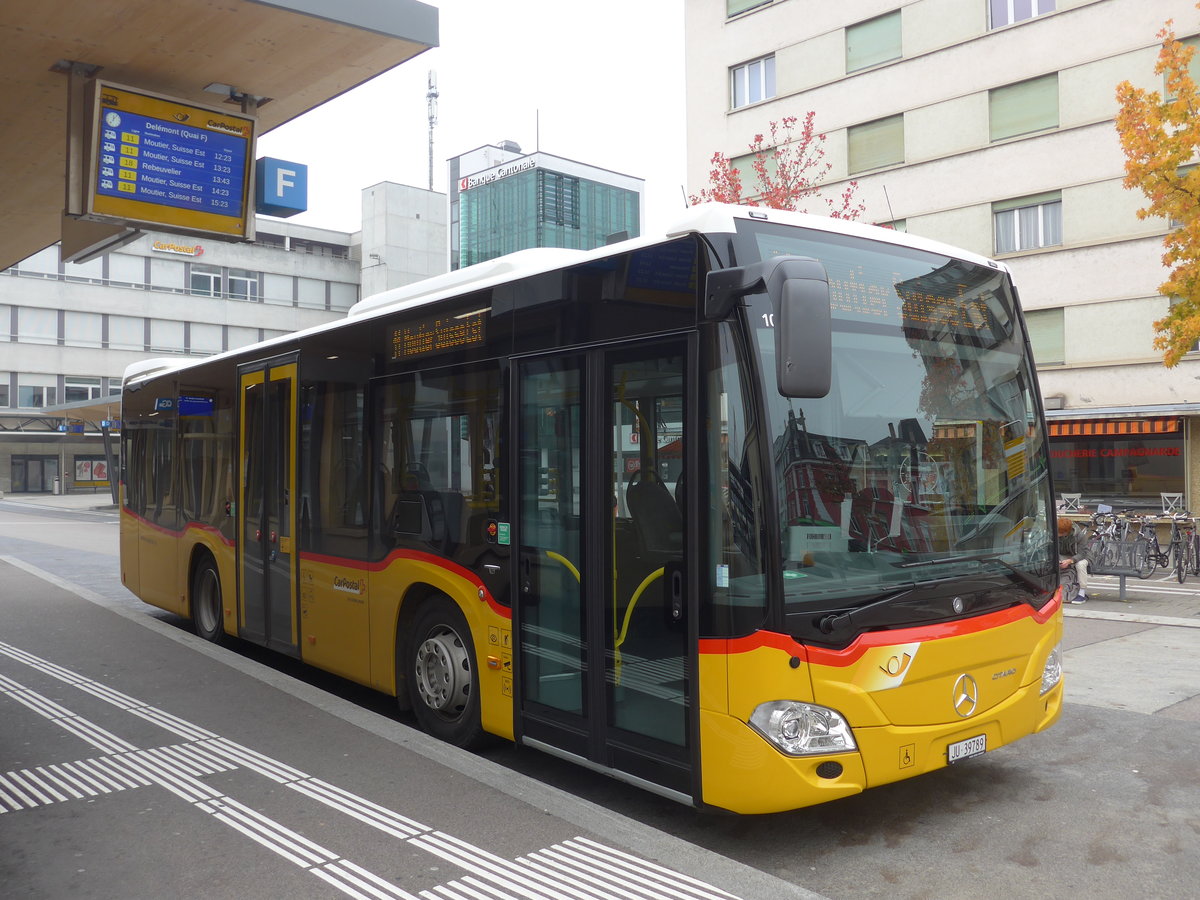 (199'260) - CarPostal Ouest - JU 39'789 - Mercedes am 4. November 2018 beim Bahnhof Delmont