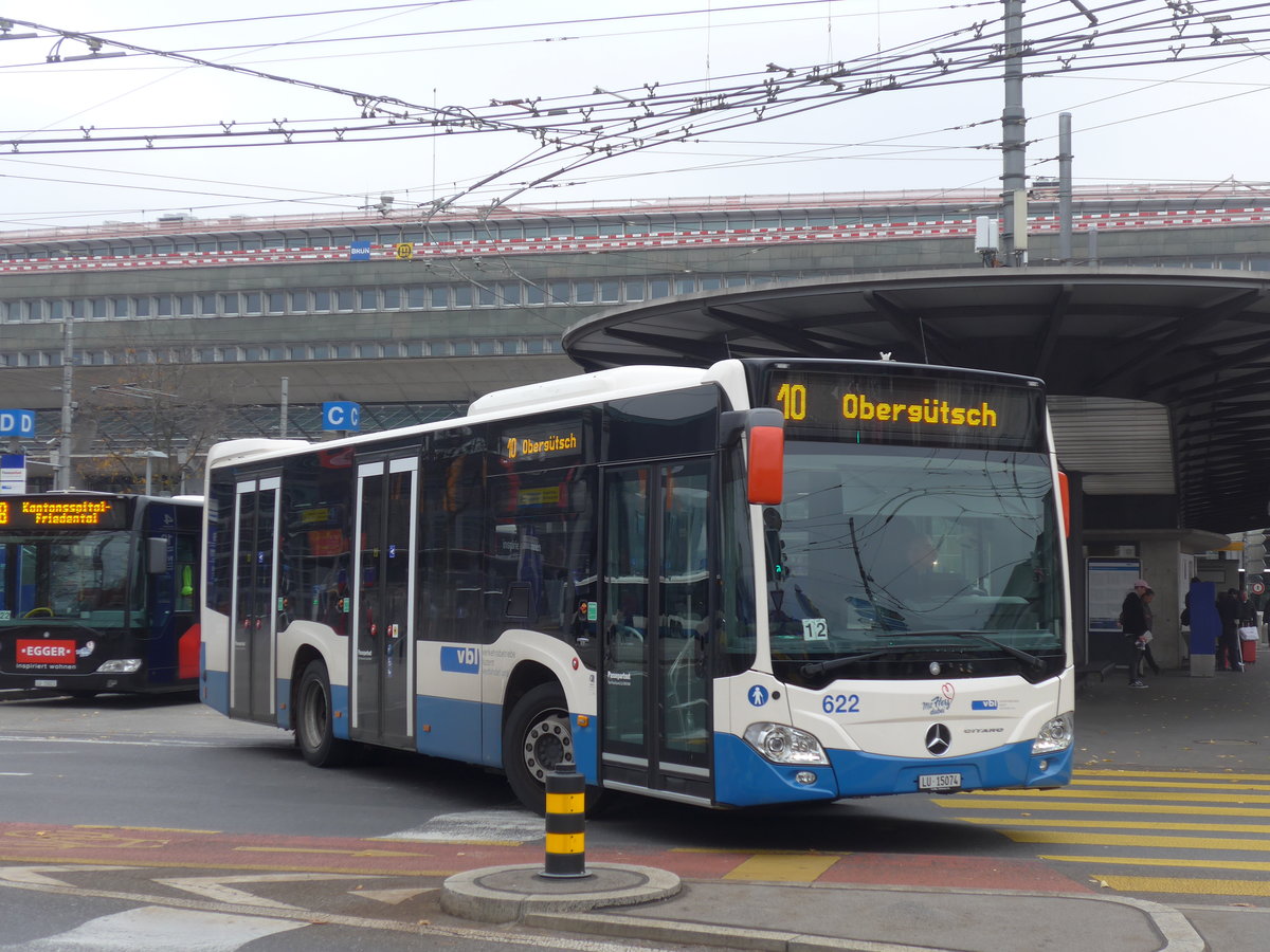 (199'379) - VBL Luzern - Nr. 622/LU 15'074 - Mercedes am 18. November 2018 beim Bahnhof Luzern