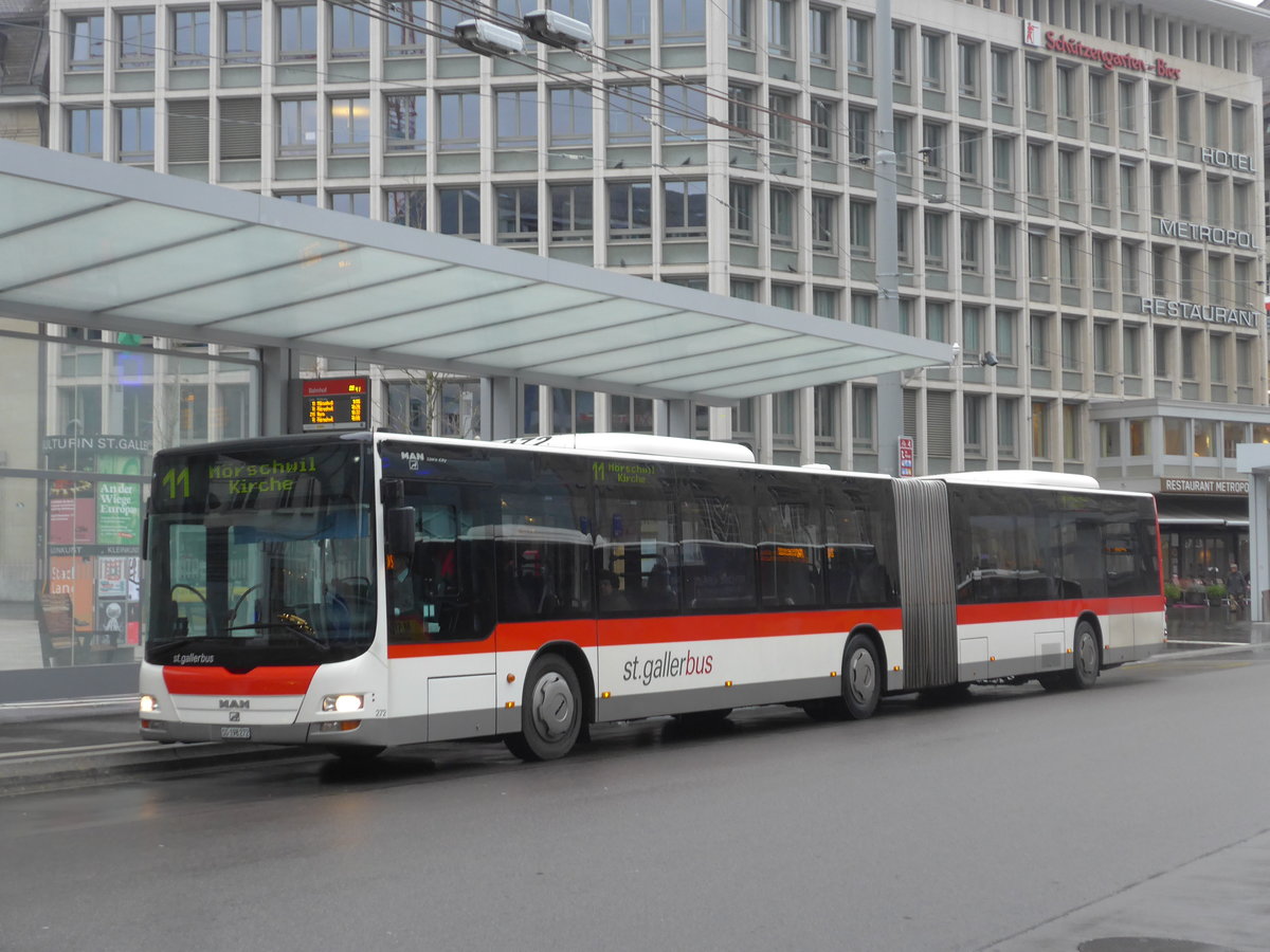 (199'477) - St. Gallerbus, St. Gallen - Nr. 272/SG 198'272 - MAN am 24. November 2018 beim Bahnhof St. Gallen