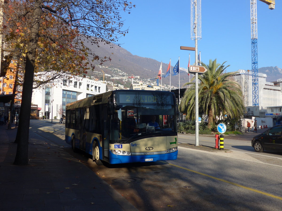 (199'769) - FART Locarno - Nr. 81/TI 299'281 - Solaris am 7. Dezember 2018 beim Bahnhof Locarno