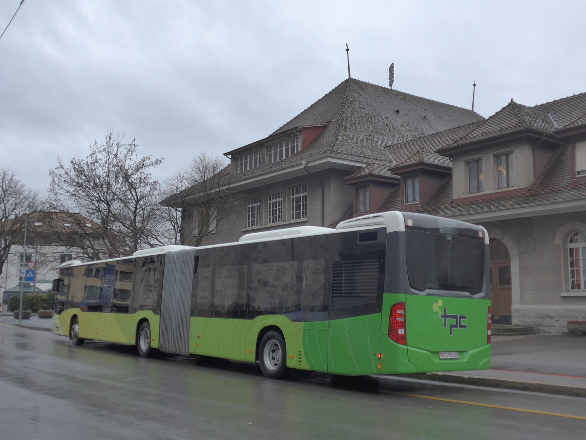 (200'054) - TPC Aigle - Nr. 303/VD 496'540 - Mercedes (ex PostAuto Bern Nr. 633) am 17. Dezember 2018 beim Bahnhof Villeneuve