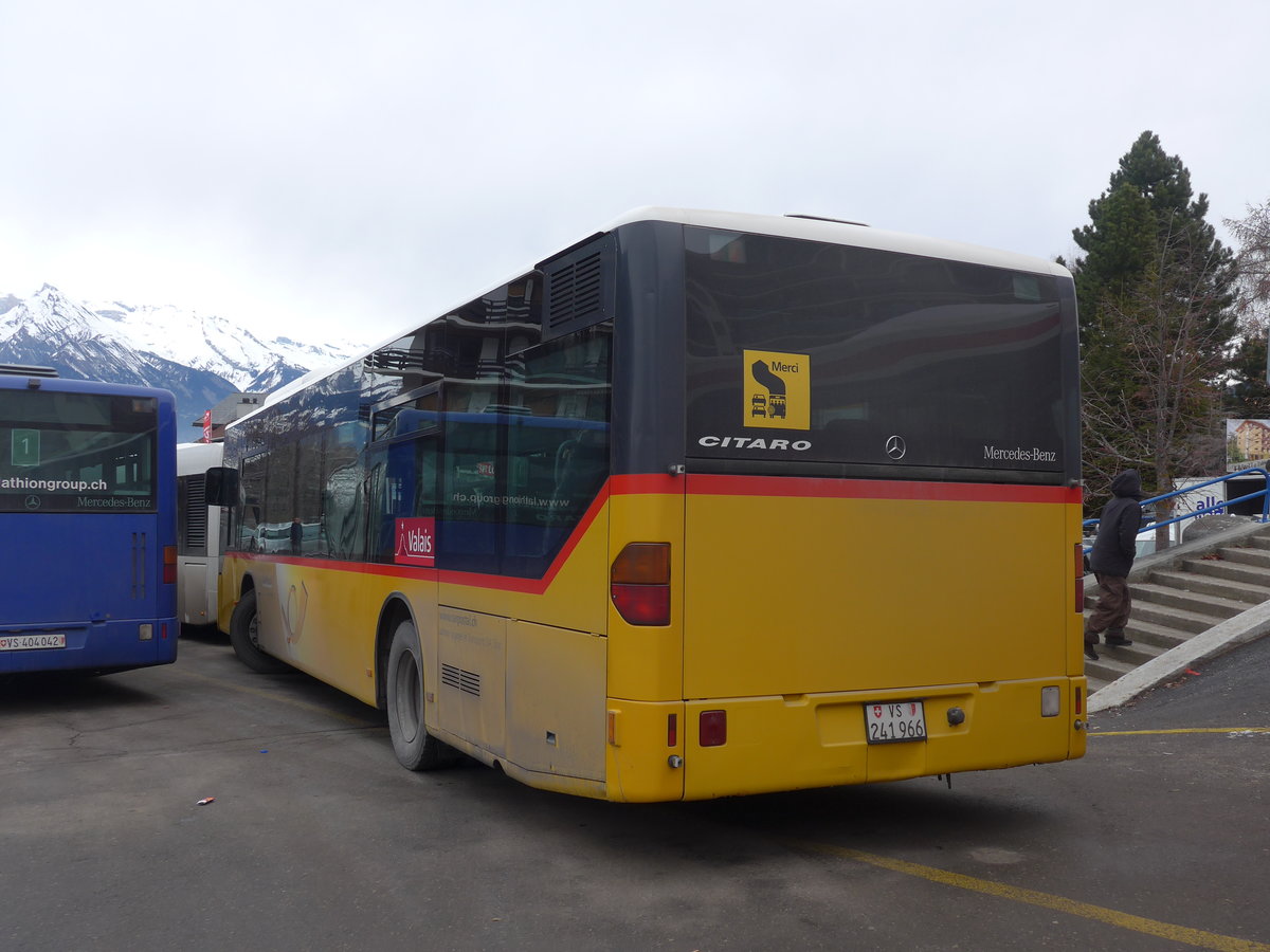 (200'350) - Lathion, Sion - Nr. 12/VS 241'966 - Mercedes (ex PostAuto Wallis) am 30. Dezember 2018 in Haute-Nendaz, Tlcabine 