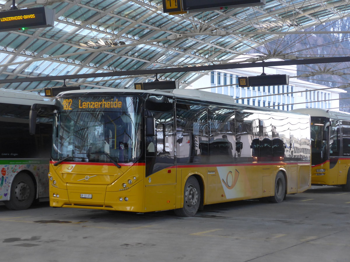 (201'217) - PostAuto Graubnden - GR 101'651 - Volvo am 19. Januar 2019 in Chur, Postautostation