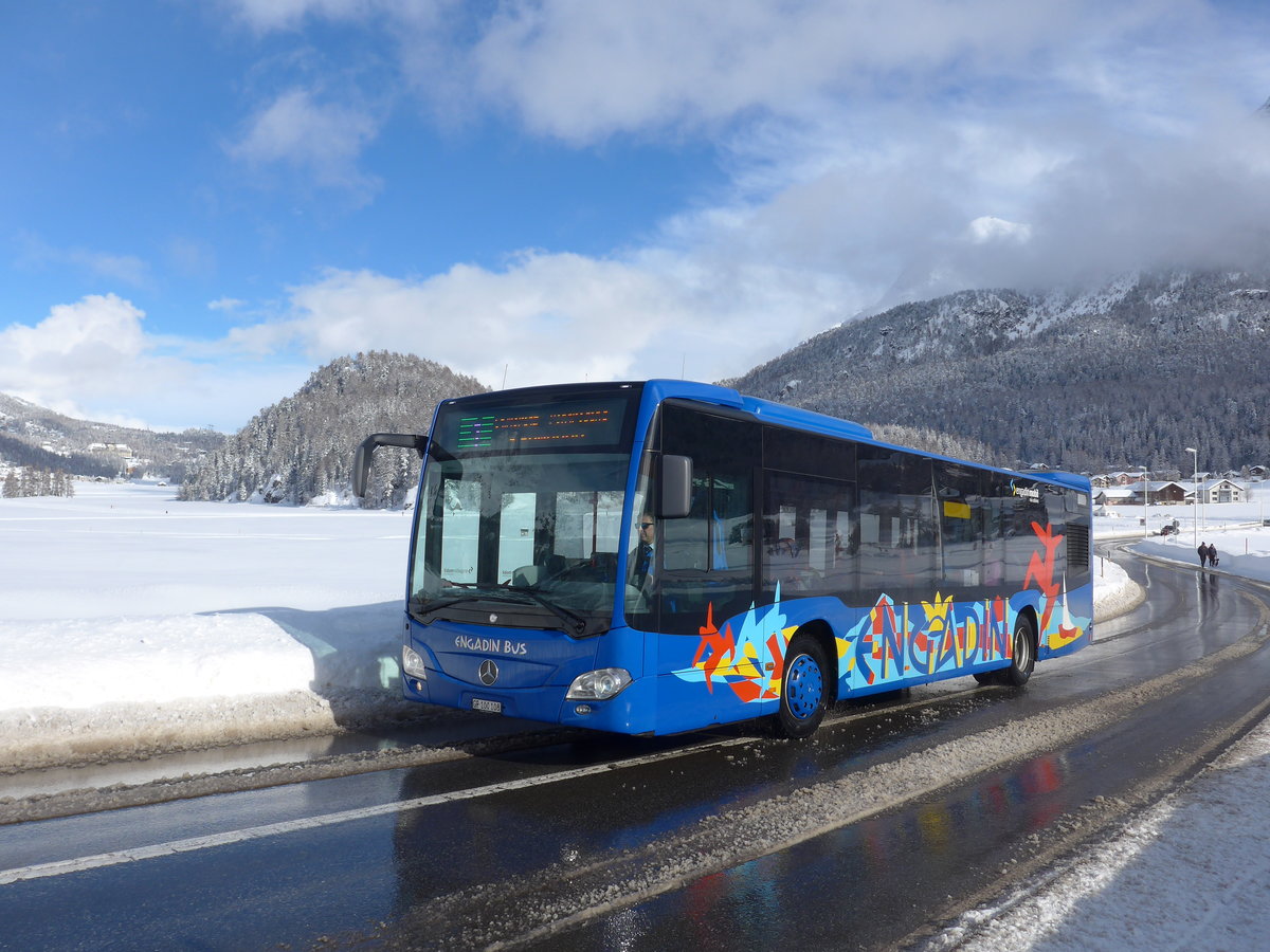 (201'419) - SBC Chur - Nr. 108/GR 100'108 - Mercedes am 2. Februar 2019 in Silvaplana, Kreisel Mitte