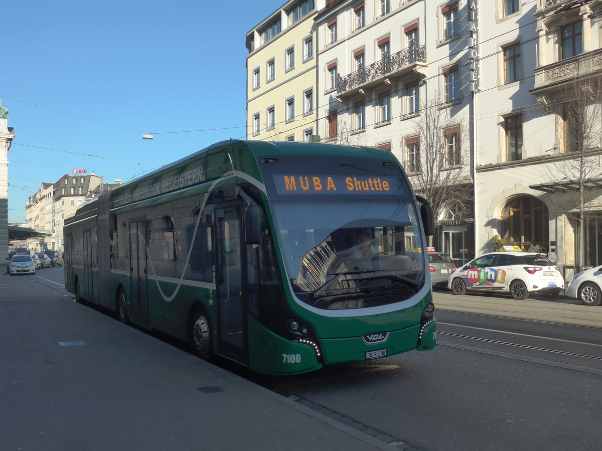 (201'573) - BVB Basel - Nr. 7100/BS 99'100 - VDL am 16. Februar 2019 beim Bahnhof Basel