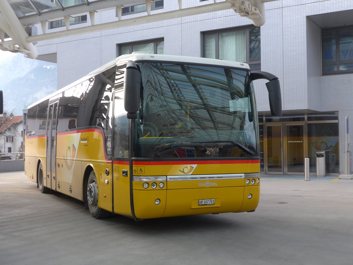 (201'858) - PostAuto Graubnden - GR 107'701 - Van Hool am 2. Mrz 2019 in Chur, Postautostation