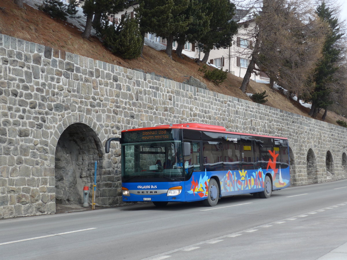 (202'080) - SBC Chur - Nr. 102/GR 100'102 - Setra am 10. Mrz 2019 beim Bahnhof St. Moritz