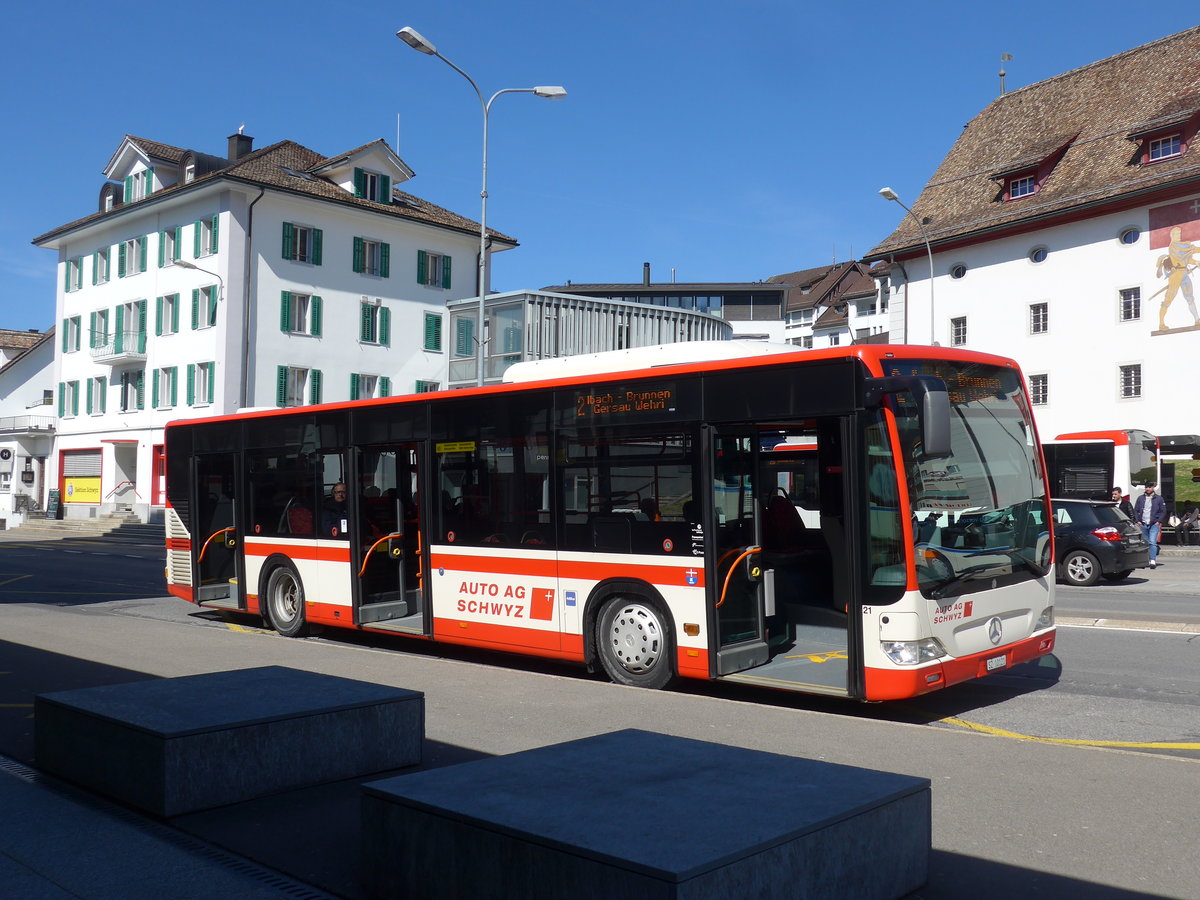 (202'841) - AAGS Schwyz - Nr. 21/SZ 10'121 - Mercedes am 22. Mrz 2019 in Schwyz, Post