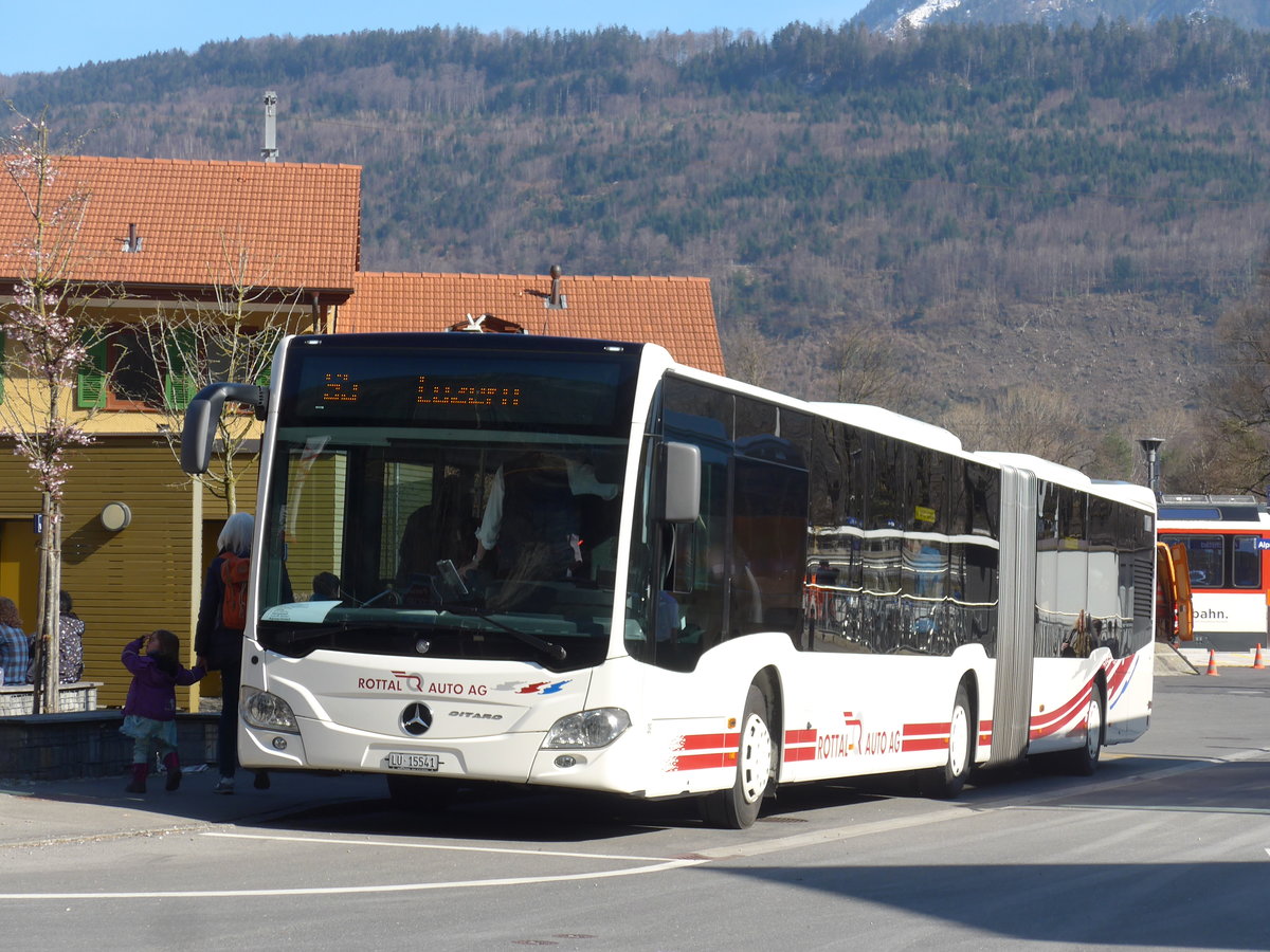 (202'868) - ARAG Ruswil - Nr. 39/LU 15'541 - Mercedes am 22. Mrz 2019 beim Bahnhof Alpnachstad