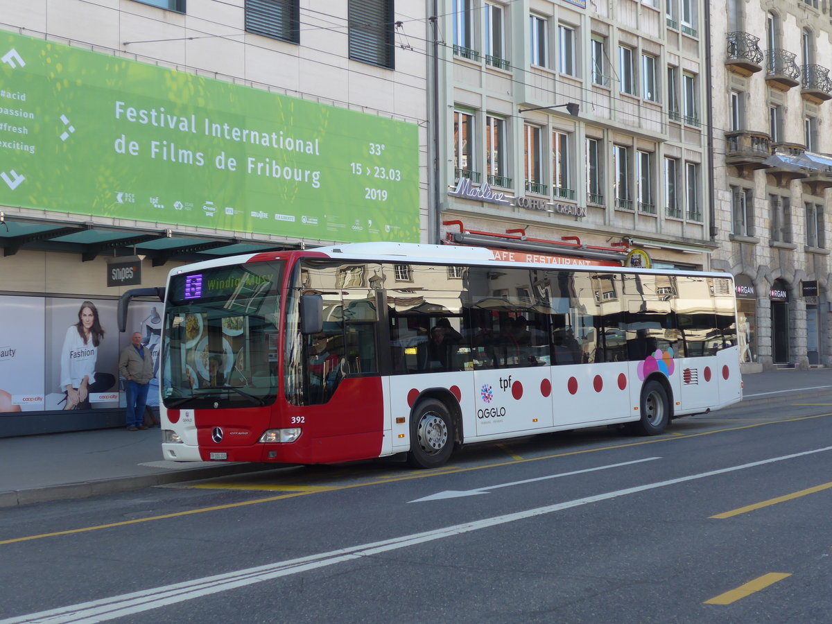 (203'062) - TPF Fribourg - Nr. 392/FR 300'209 - Mercedes (ex Nr. 800) am 24. Mrz 2019 beim Bahnhof Fribourg