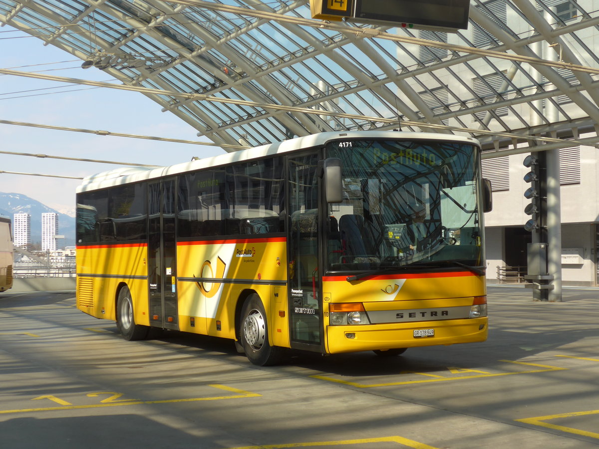 (203'808) - PostAuto Graubnden (Thepra 10) - GR 178'949 - Setra am 19. April 2019 in Chur, Postautostation