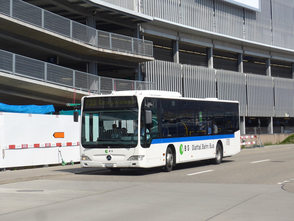 (203'819) - Maag, Kloten - Nr. 45/ZH 738'045 - Mercedes am 19. April 2019 in Zrich, Flughafen