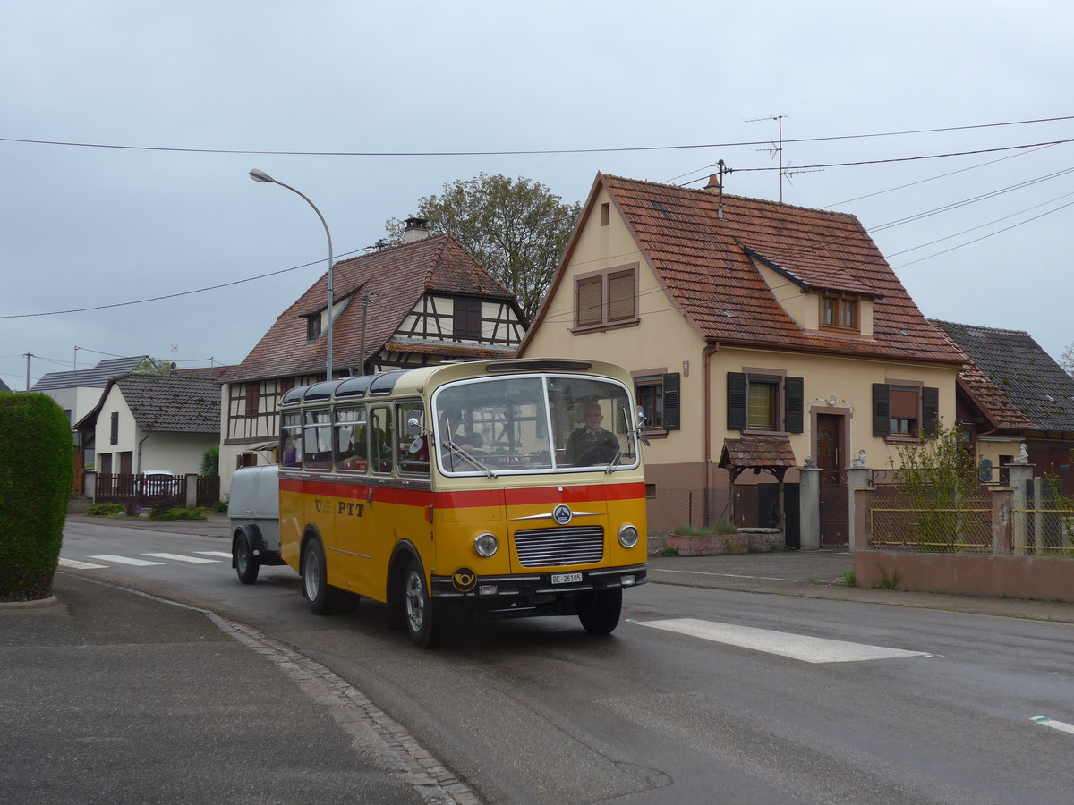 (204'200) - Aus der Schweiz: Schmid, Thrishaus - Nr. 9/BE 26'105 - Saurer/R&J (ex Geiger, Adelboden Nr. 9) am 27. April 2019 in Stundwiller, Rue Principale