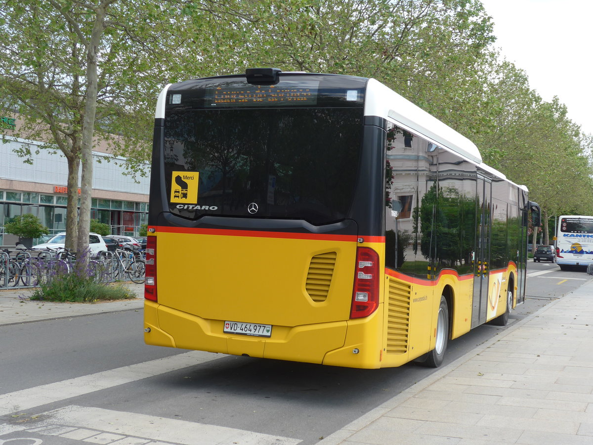 (205'444) - CarPostal Ouest - VD 464'977 - Mercedes am 25. Mai 2019 beim Bahnhof Yverdon